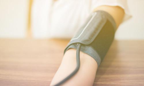 Az egészségtudatosság alapköve - Megbízható vérnyomásmérés otthoni kényelemben